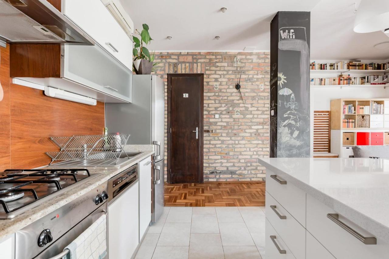 Appartement Relax Into Loft Living At A Light-filled Escape *