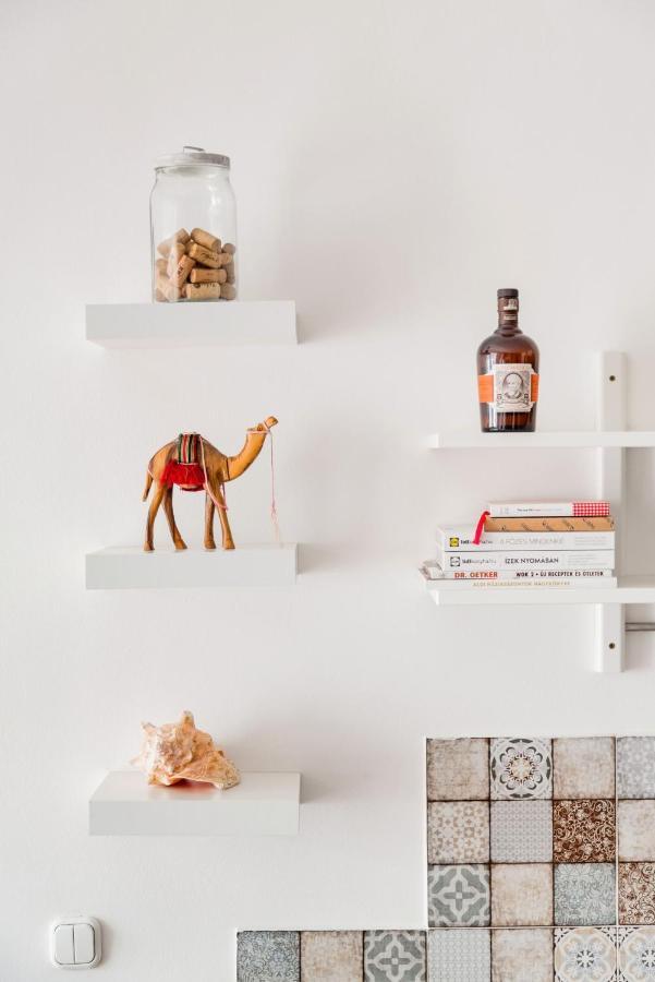 Appartement Relax Into Loft Living At A Light-filled Escape Boedapest