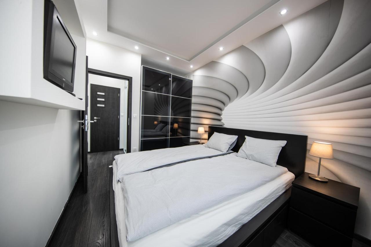 Apartmán Spacious 3-room With Free Parking *