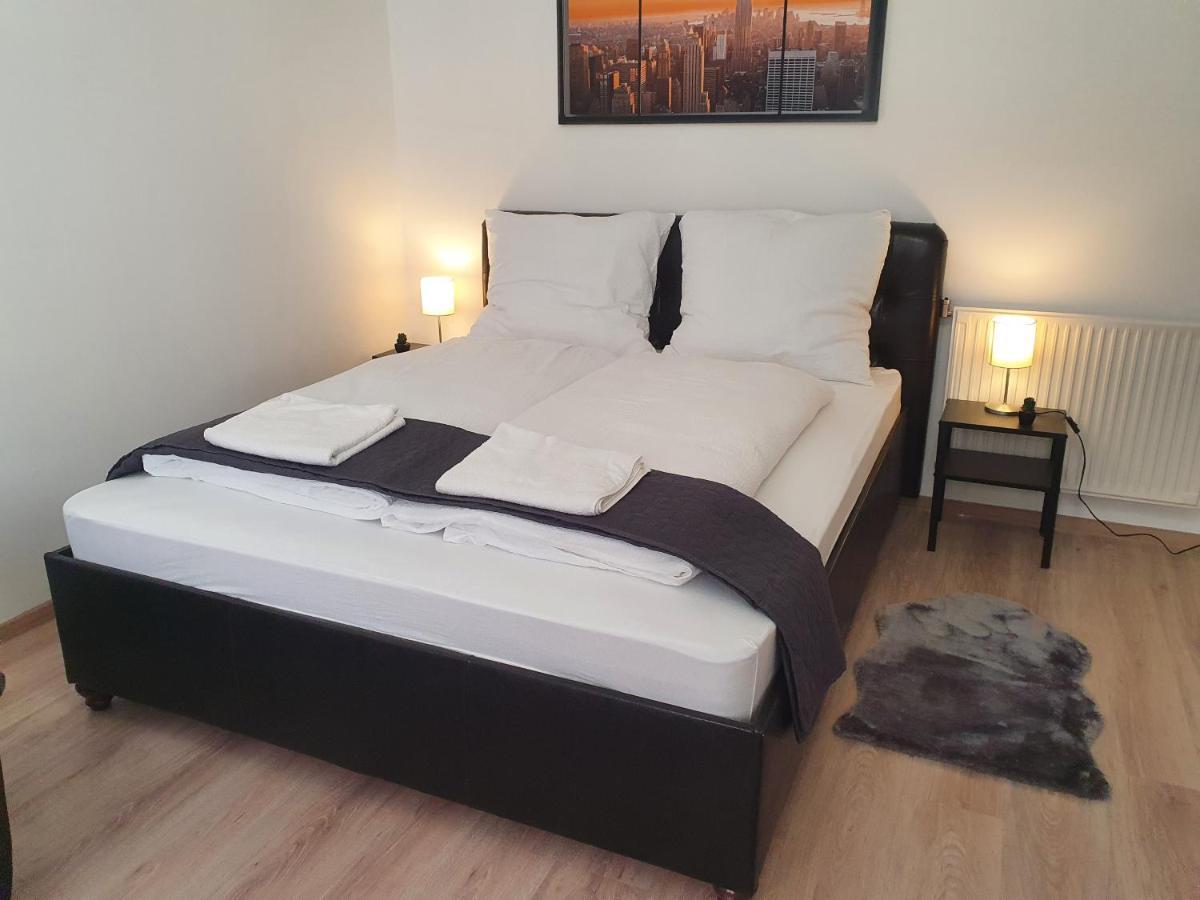 Apartment Charming In The Heart Of Budapest