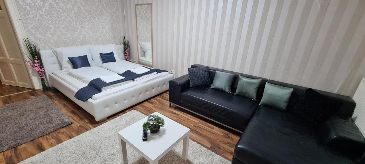 Elegant In The Hearth Of Budapest