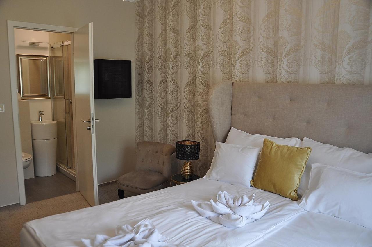 Aparthotel Varalja