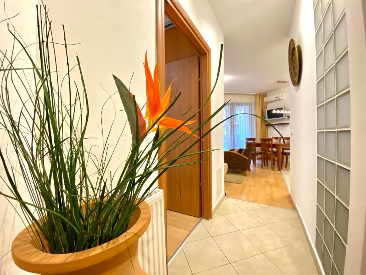 Downtown Vibe-kiraly Ii Apts W Private Balcony * Budapest