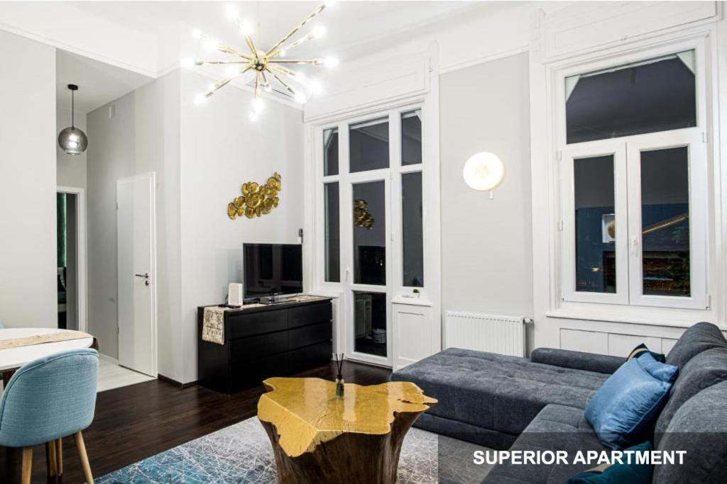 Bpr Agathé Elegant With Parliament View Appartement *