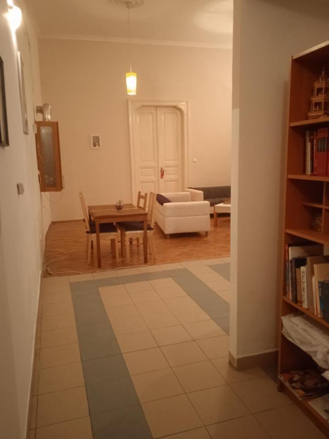 Alternative Hilton In Central Aparthotel Budapešť