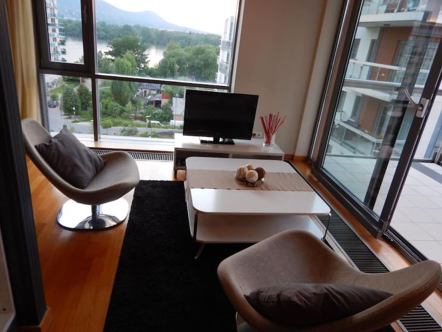 Apartamento Imádnivaló Medencés Hotellakás Szaunával. *