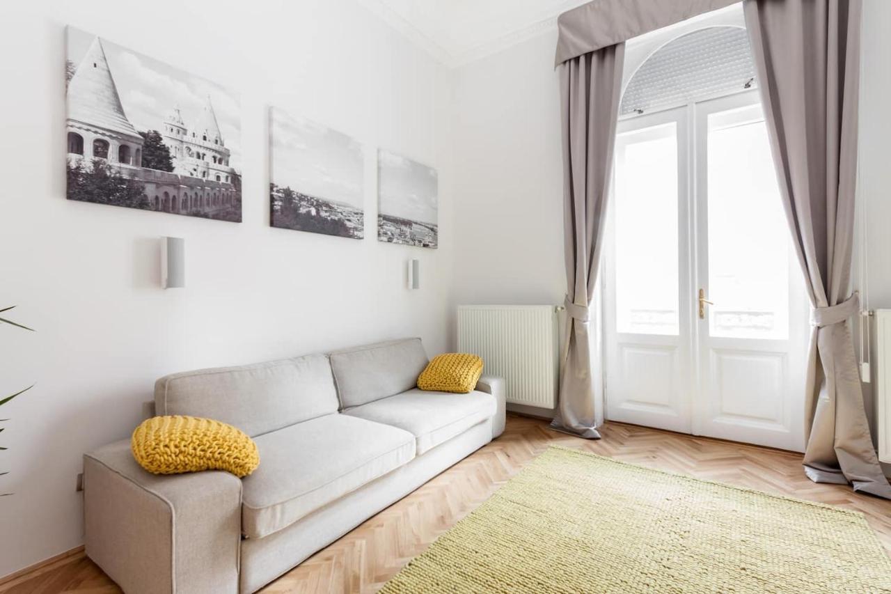 Appartement Bpr Sophisticated Astoria With Balcony *