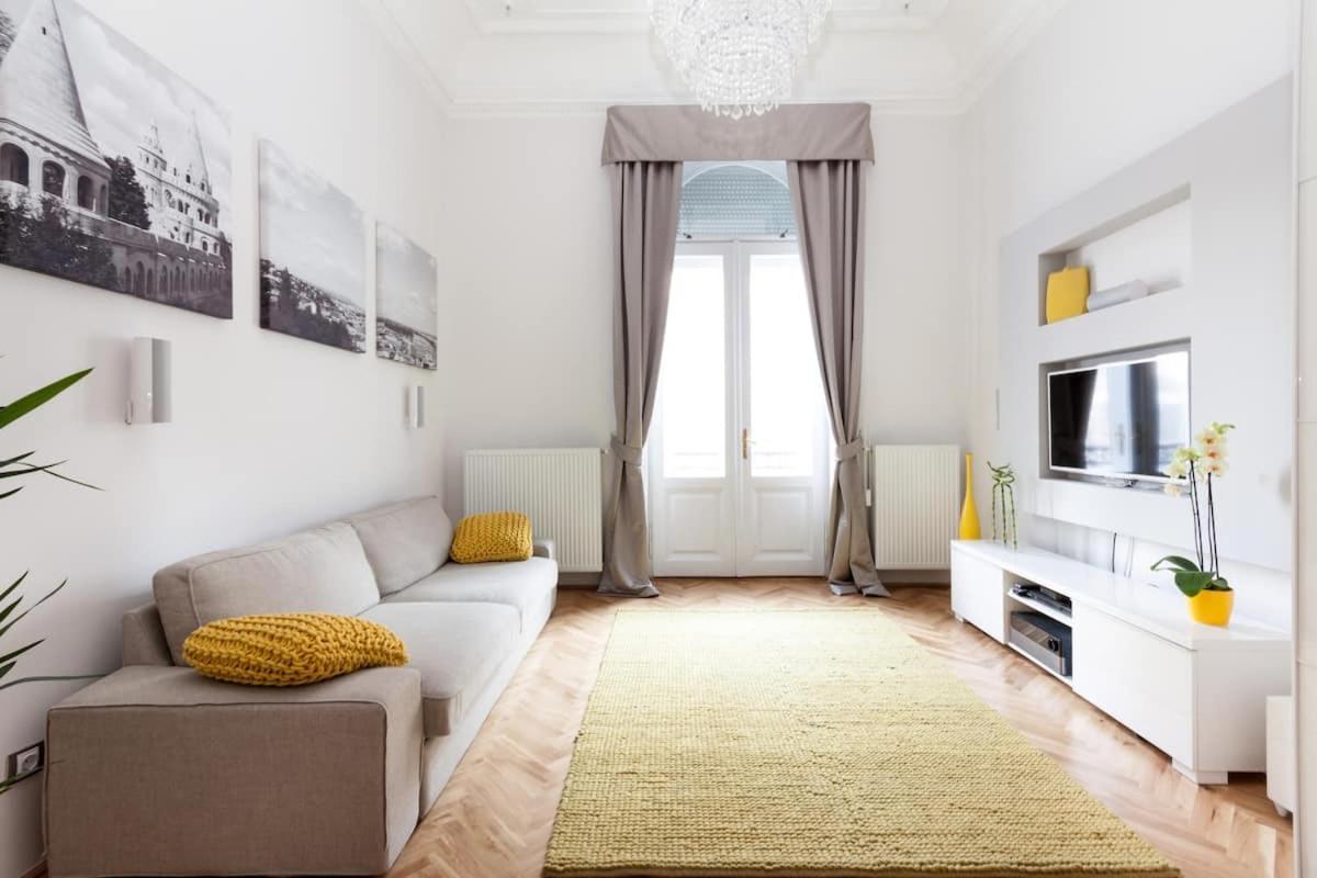 Appartement Bpr Sophisticated Astoria With Balcony *