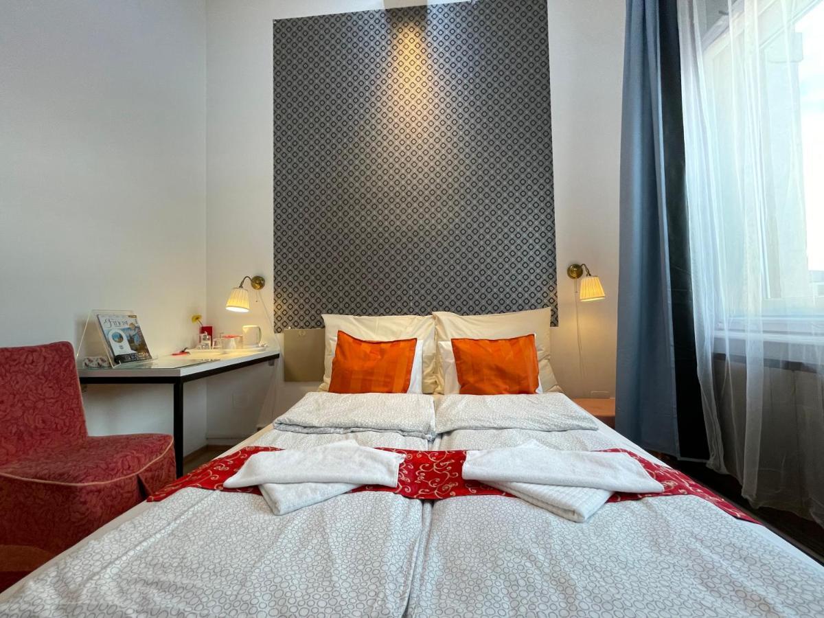 Bed and breakfast Centerpoint Panzio Digital Pansion Heritage Collection