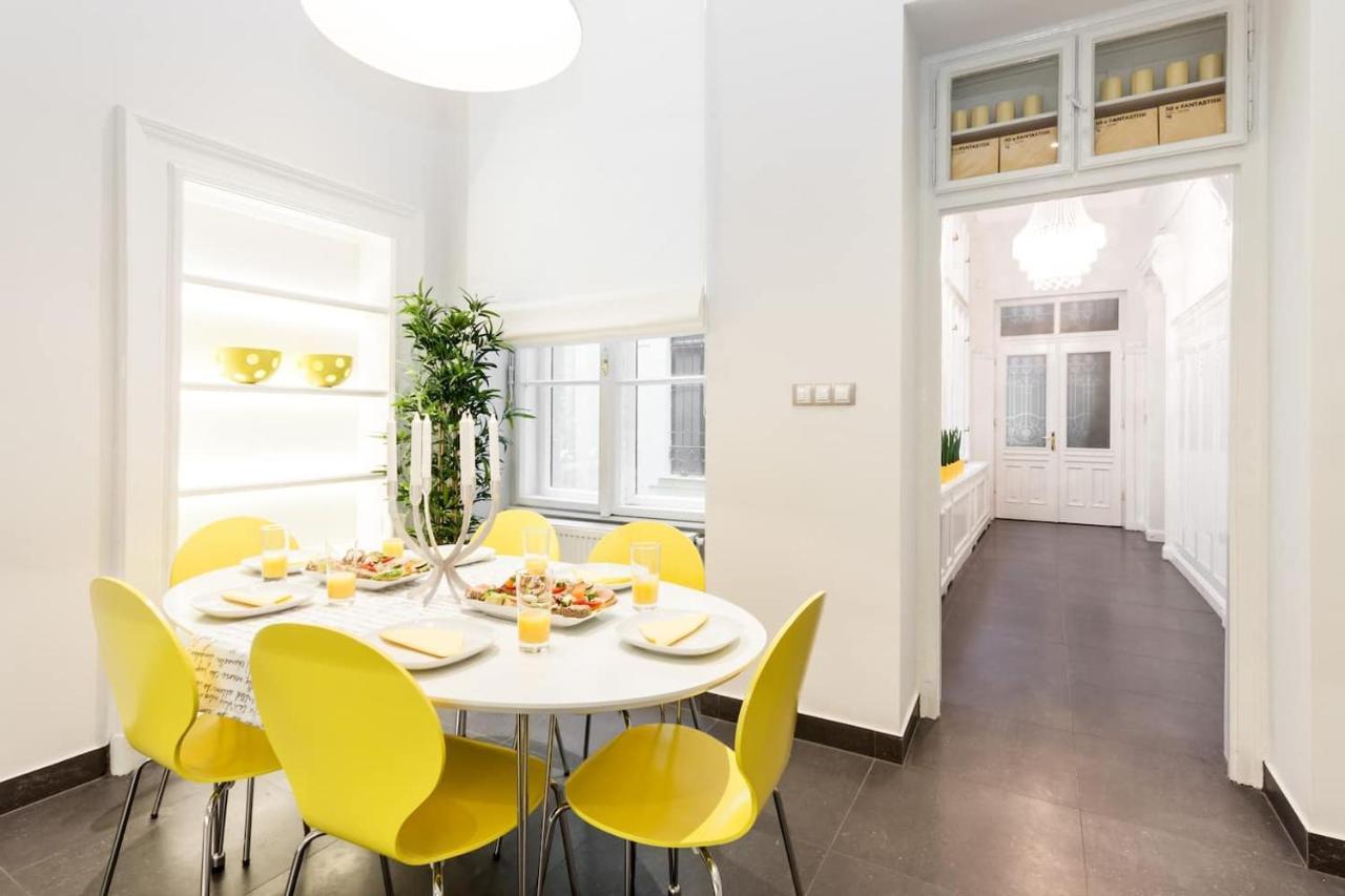 Bpr Sophisticated Astoria With Balcony