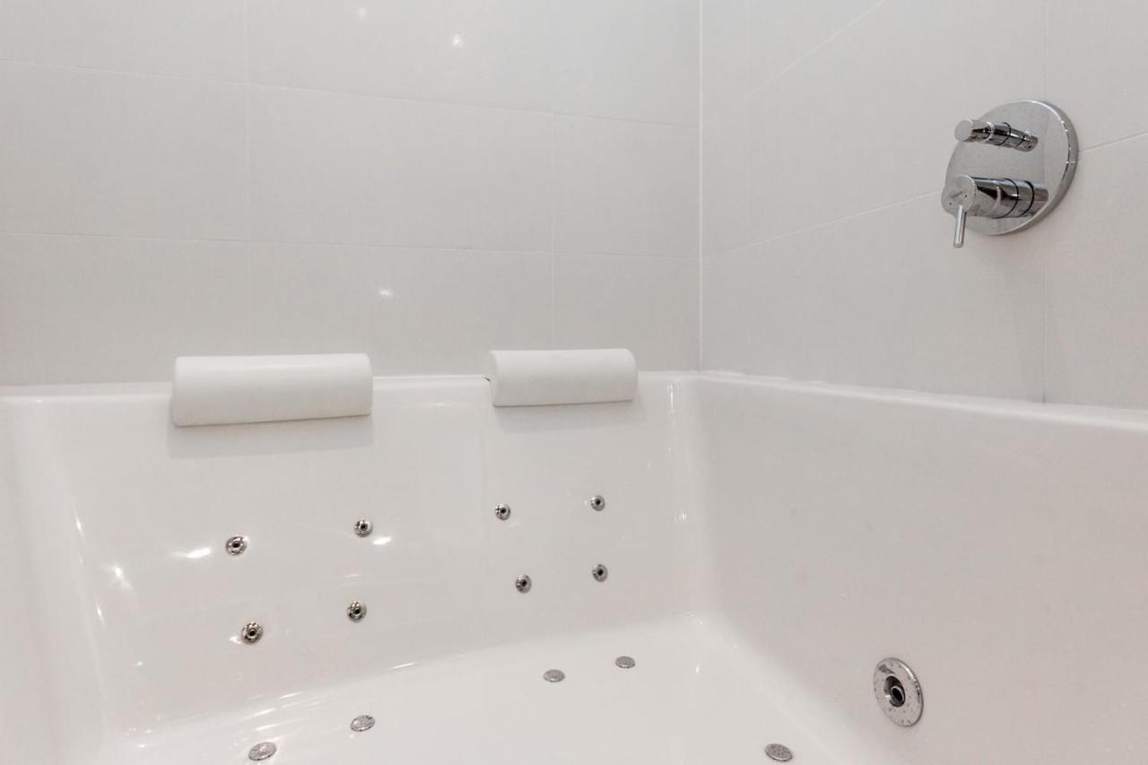 Bpr Sophisticated Astoria With Balcony Appartement Budapest