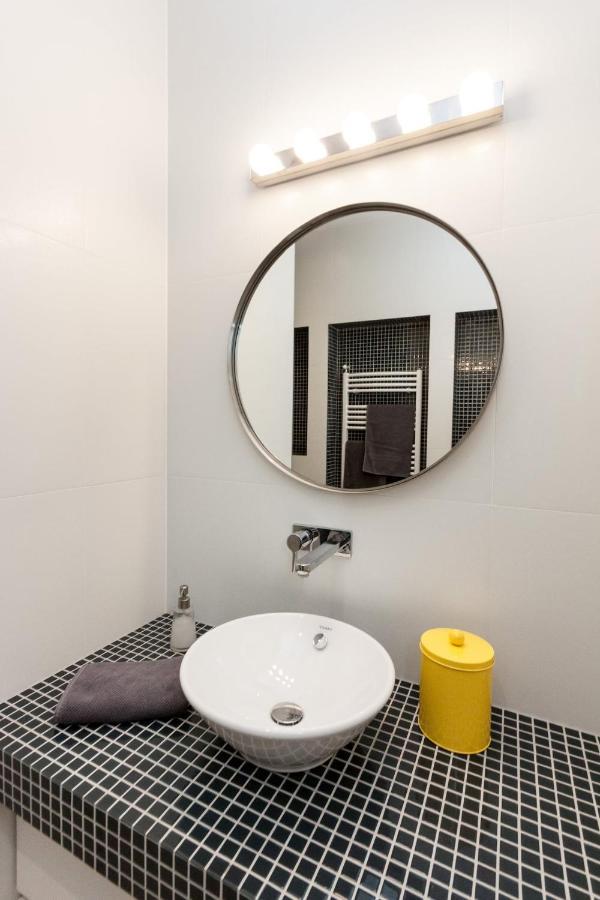 Bpr Sophisticated Astoria With Balcony Budapest