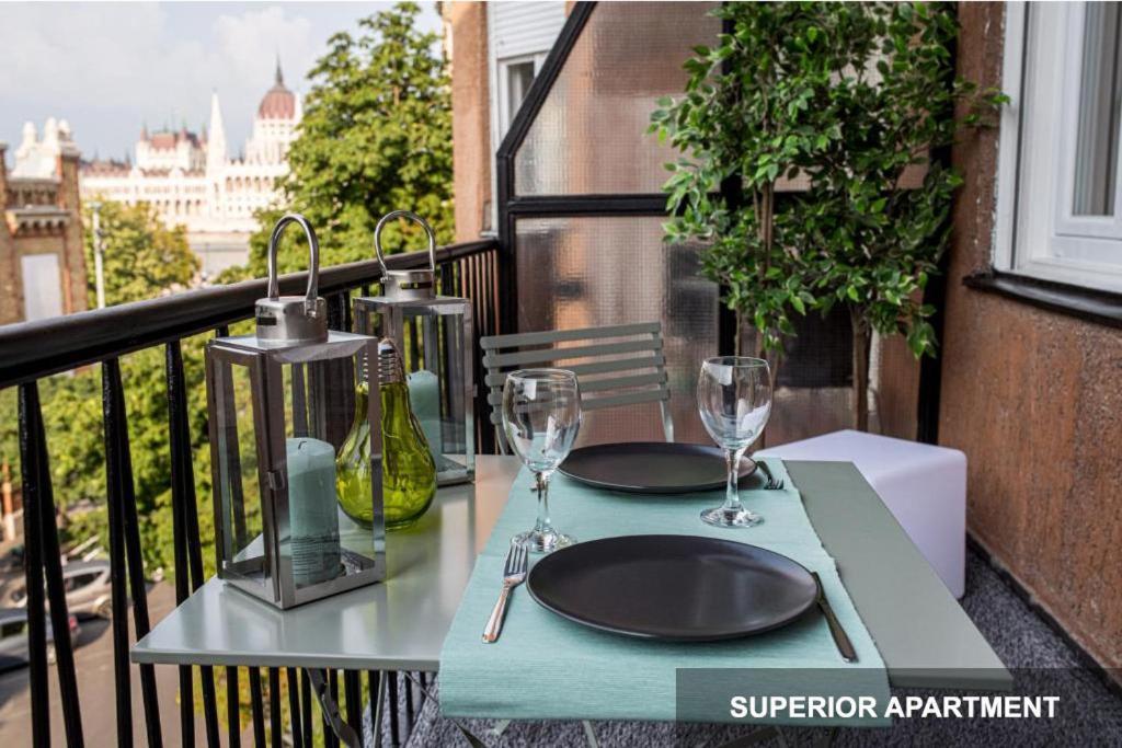 Apartment Bpr Agathe Elegant With Parliament View Budapest