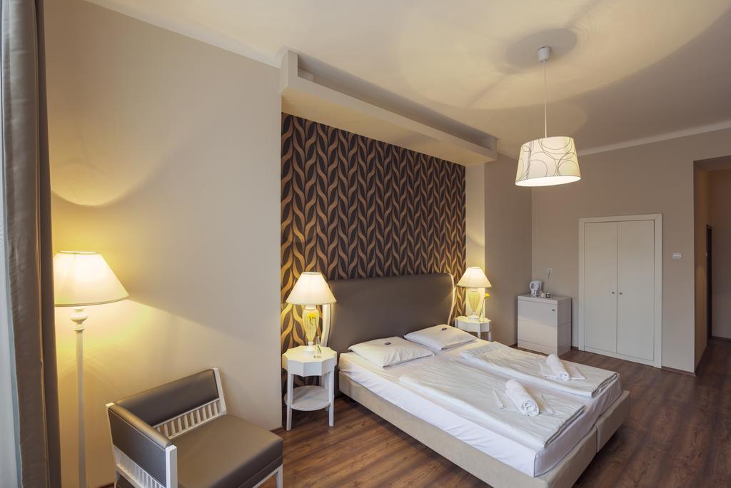 House Octogon Apartahotel 3*