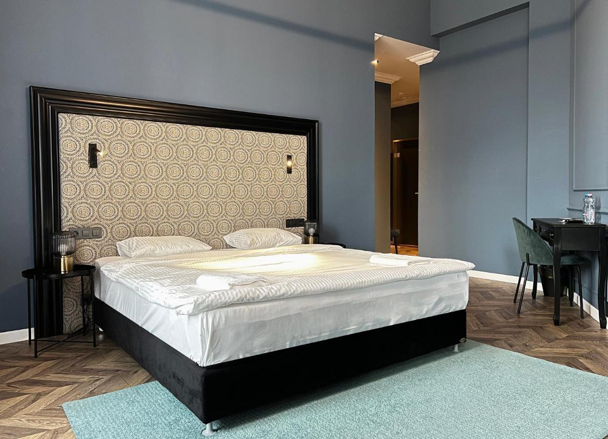 Rumor Hotell 4*