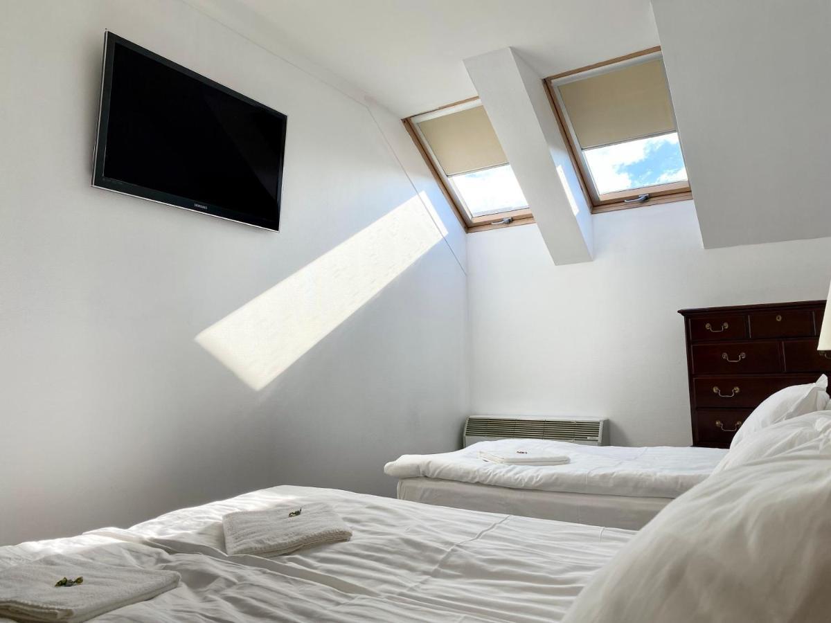Opera16 Guestrooms * Budapest