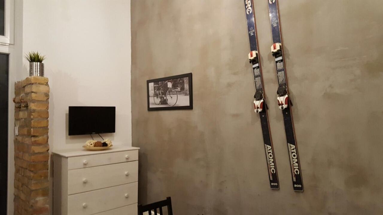 Apartment K10 A Kazinczy