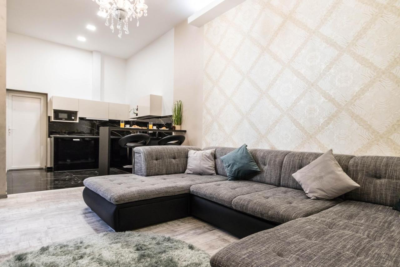 George's Luxury At Danube Budapest