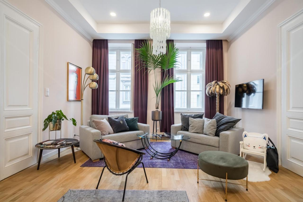 Bpr Adagio Design With A/c Lejlighed Budapest