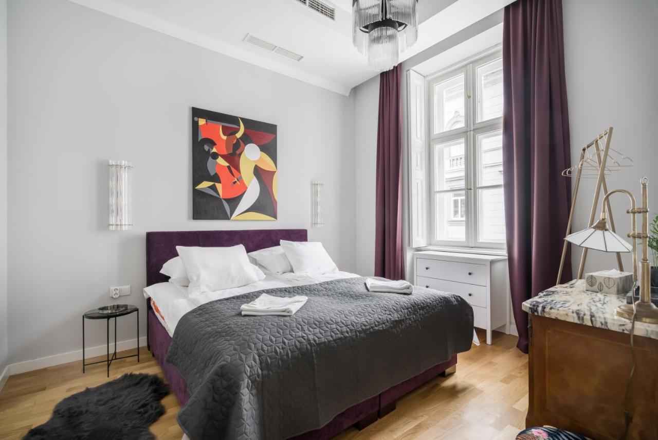 Bpr Adagio Design With A/c Lejlighed *