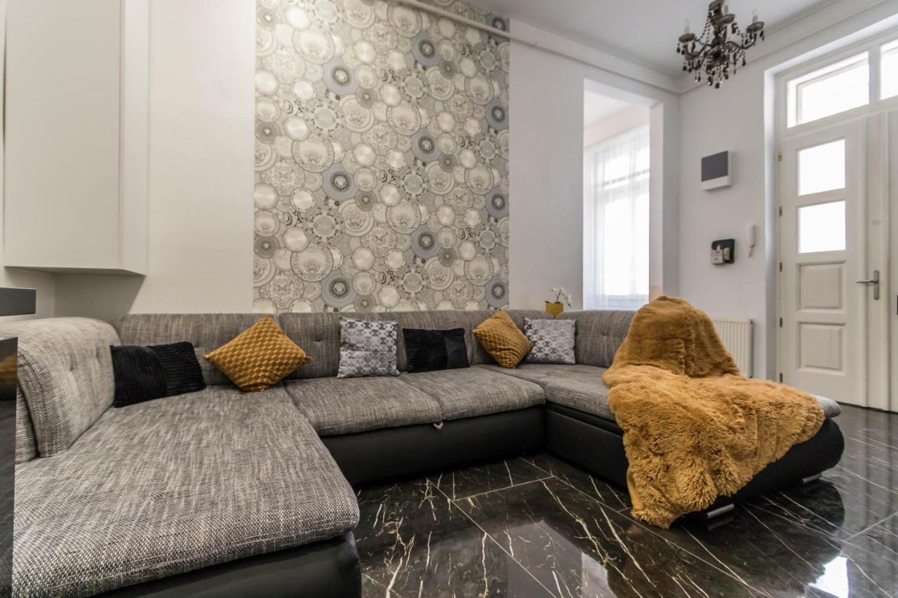 Apartment Rita's Design In Downtown Budapest