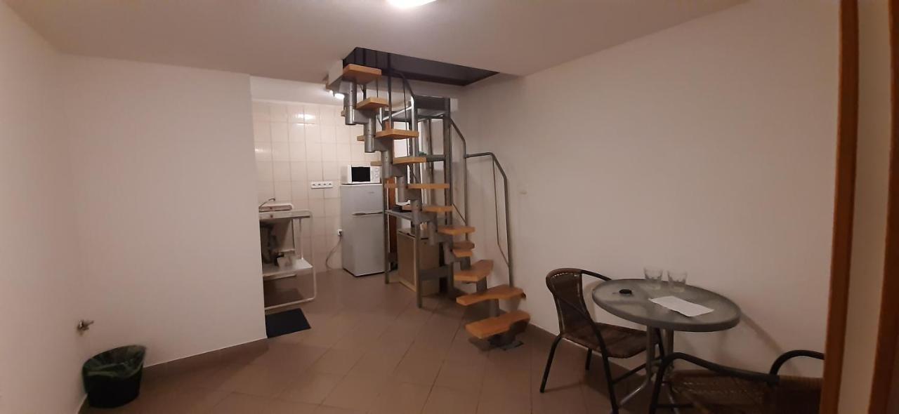 Apartman Vörösmarty Lägenhet
