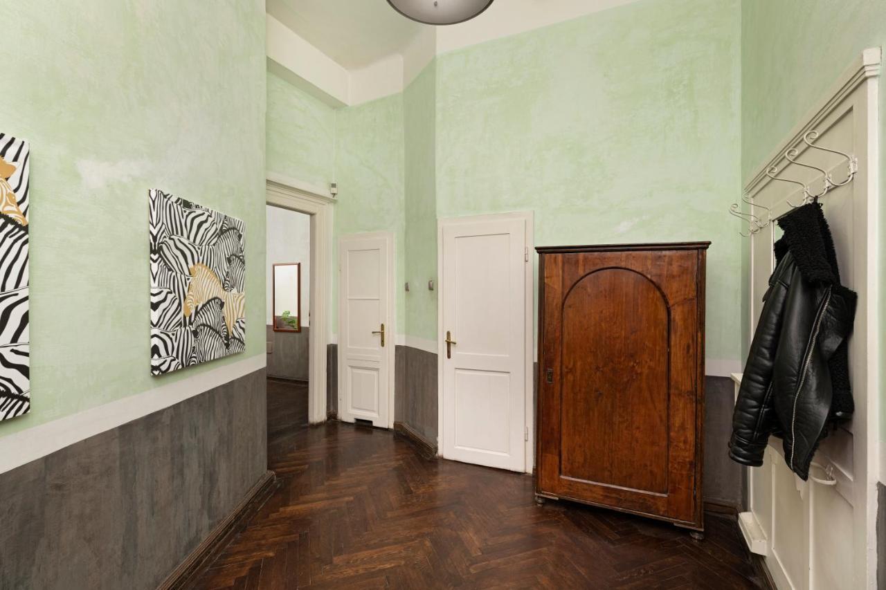 Anno 1900 Apartman *