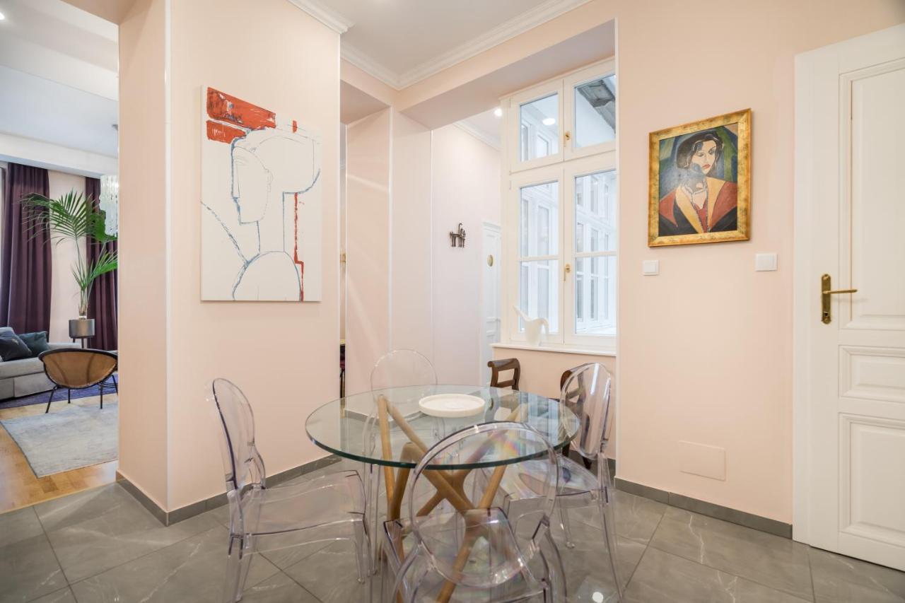 Bpr Adagio Design With A/c Apartamento *