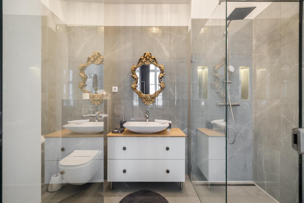 Bpr Adagio Design With A/c Apartamento *