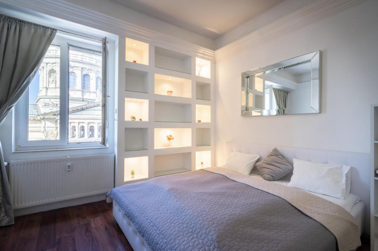 Basilica And Castle View Luxury Suite, Free Parking Reservation Needed *