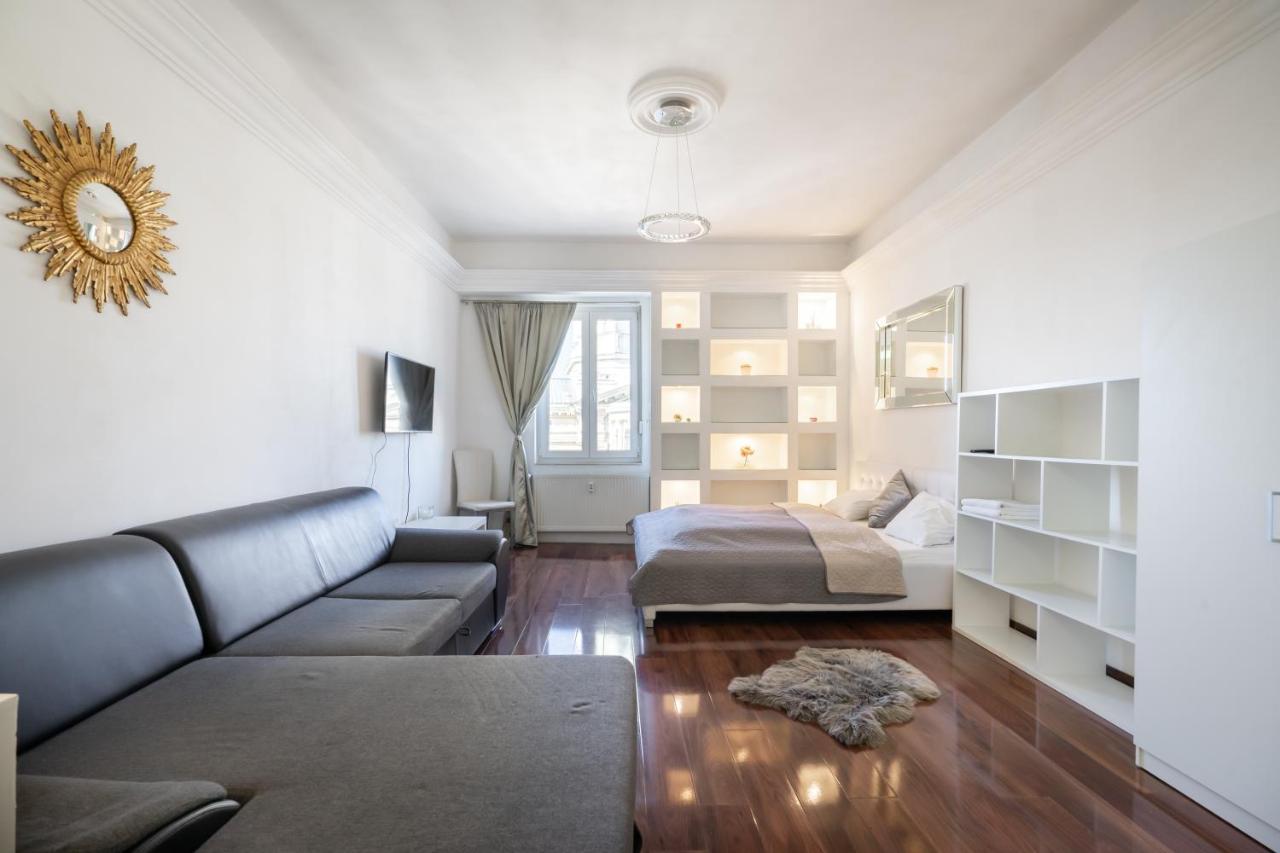 Basilica And Castle View Luxury Suite, Free Parking Reservation Needed *