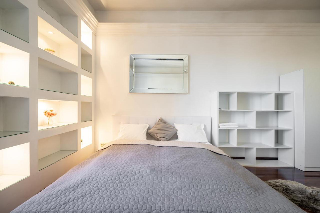 Basilica And Castle View Luxury Suite, Free Parking Reservation Needed Budapest