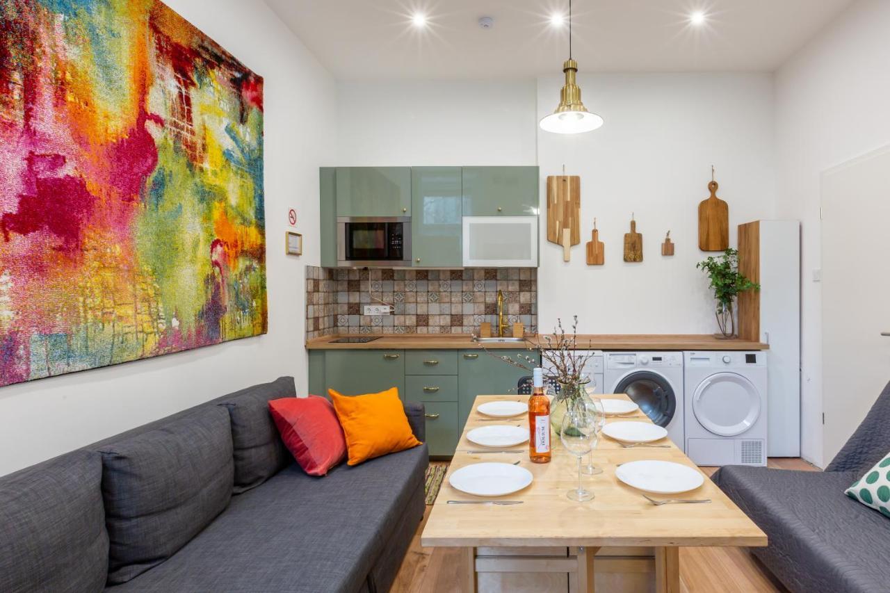 Apartmán Industrial Style With Ac Steps To Gozsdu