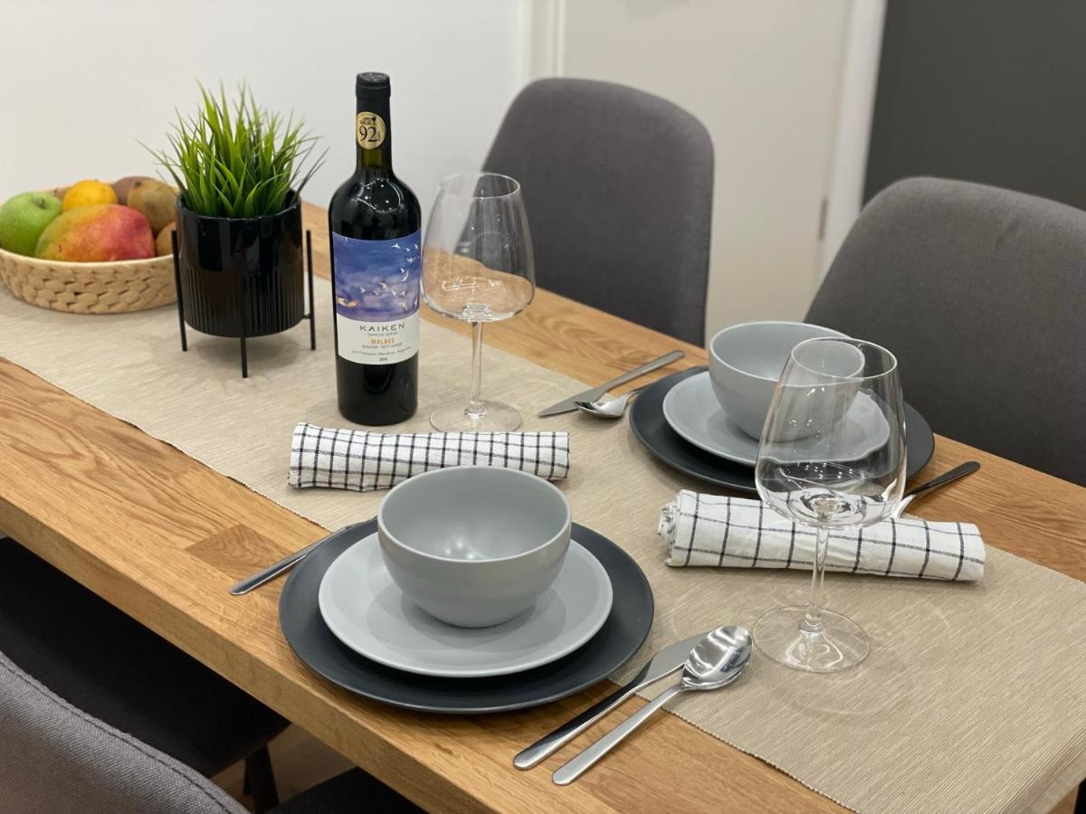 Sipsix - 2 Bedroom Flat In The Heart Of Lägenhet
