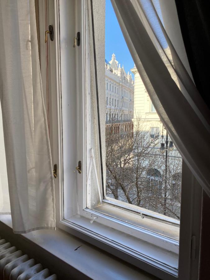 Appartement V. District