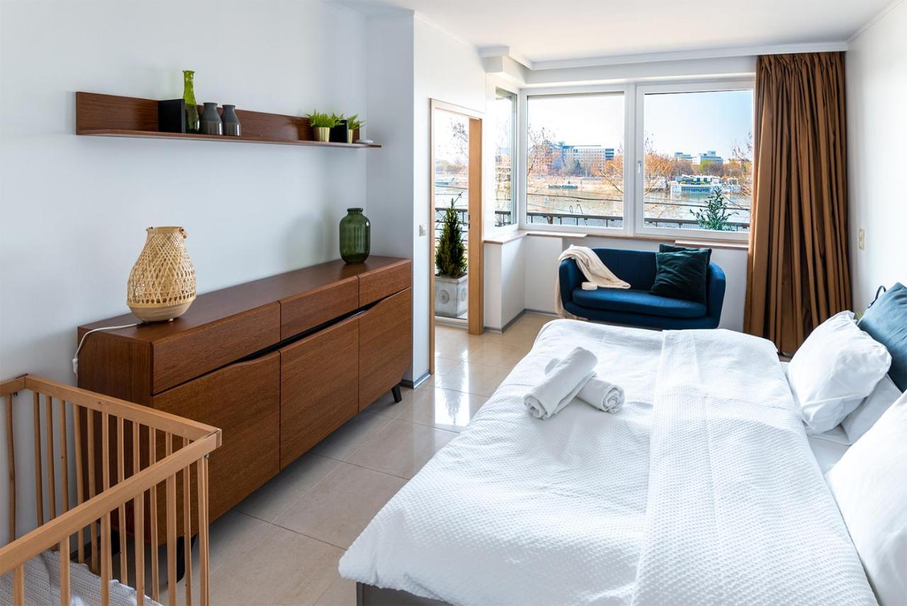 Lägenhet Dunapest Apartman