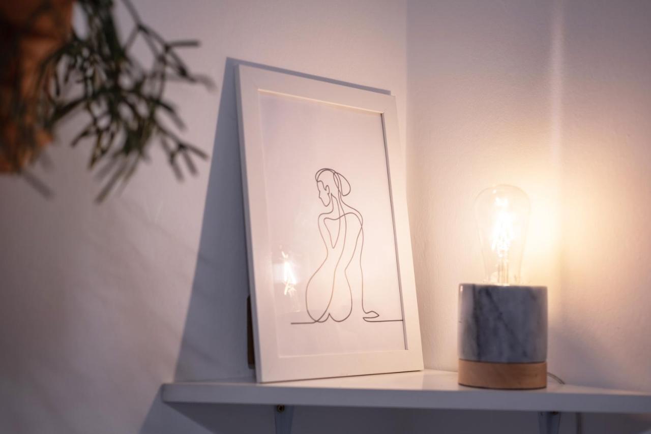 Cozy Boho Apartment, Super Central, Parliament, Netflix