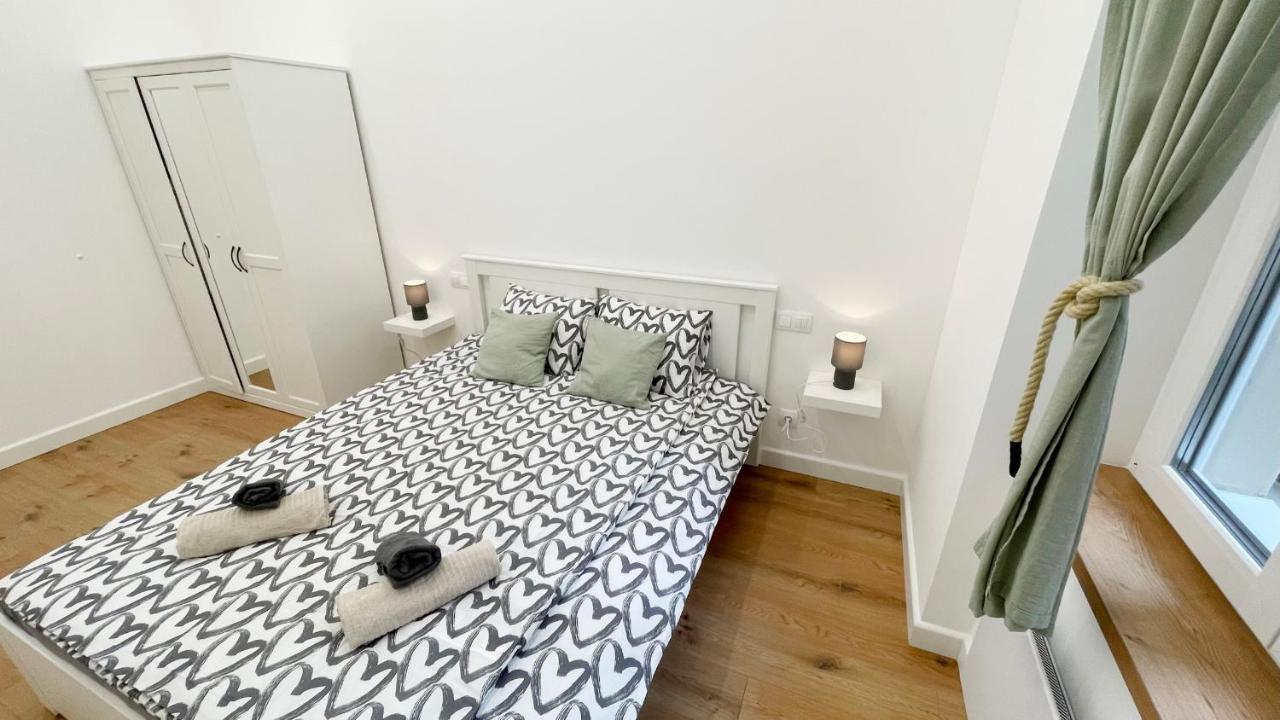 Sipsix - 2 Bedroom Flat In The Heart Of * Budapest