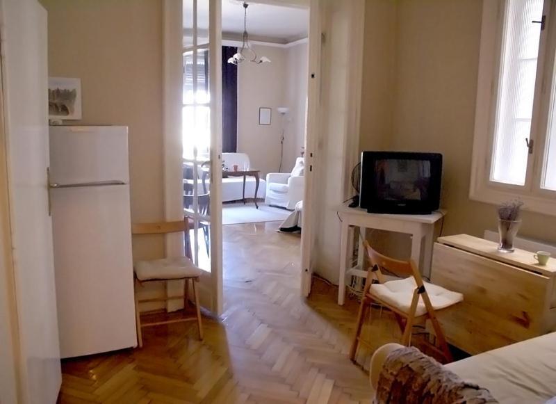 Last Minute Apartment