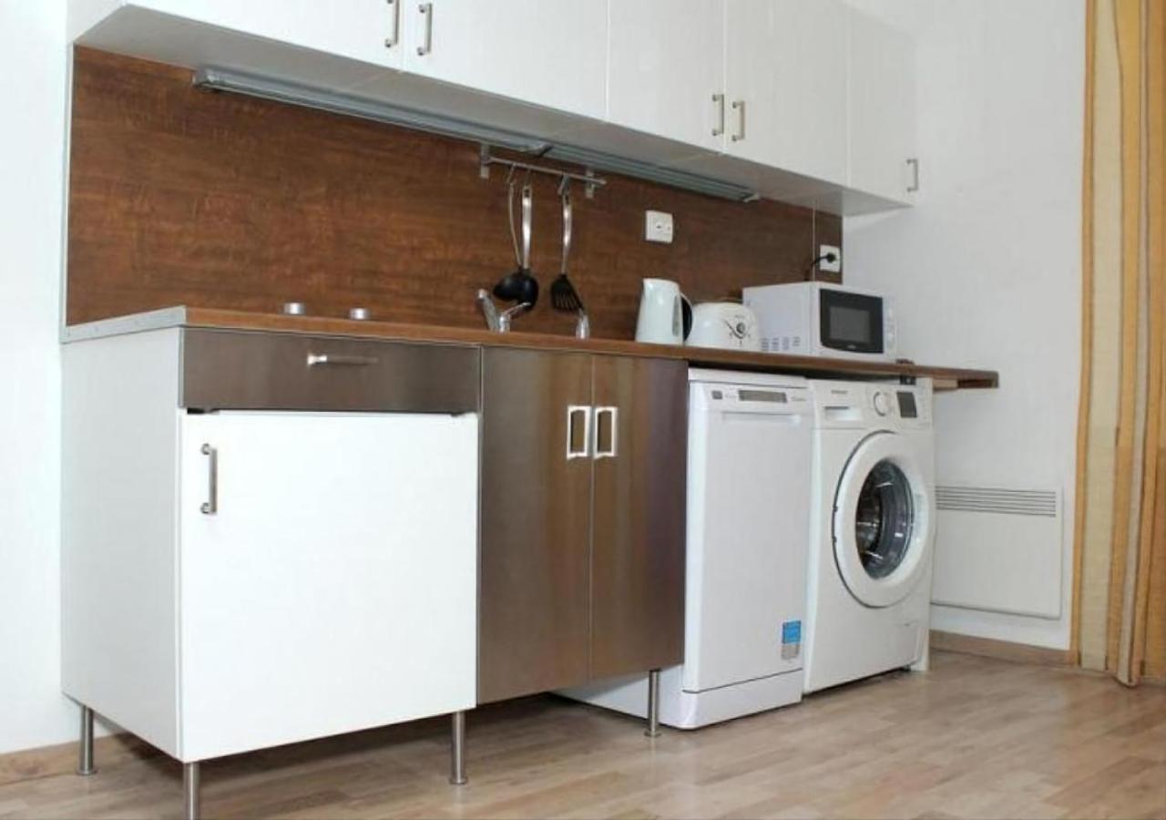 B&l Apartment *