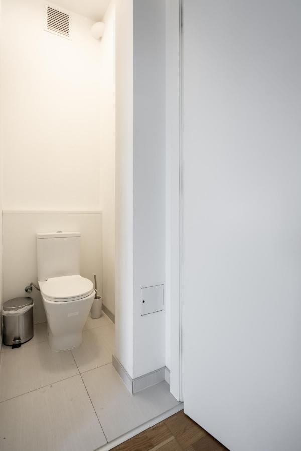 Breathless Basilika View Elegant Flat With Balcony Need Reservation X Free Parking * Budapest