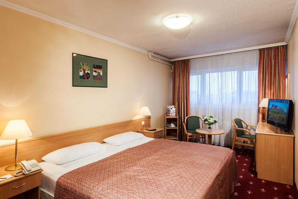 Danubius Arena Hotel
