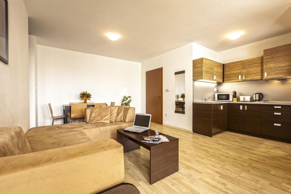Prater Aparthotel