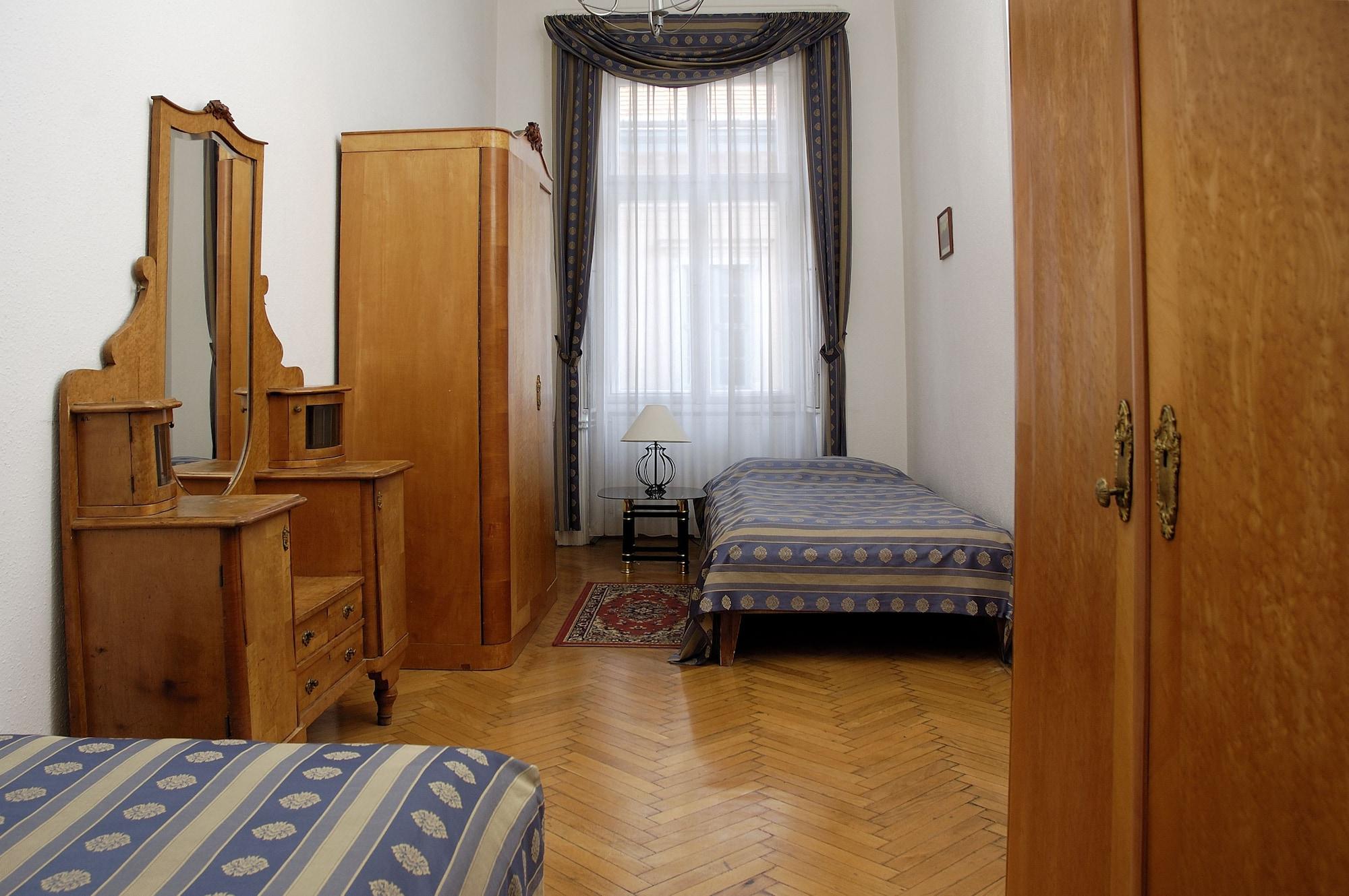 Lejlighedshotel Kalvin House 3*