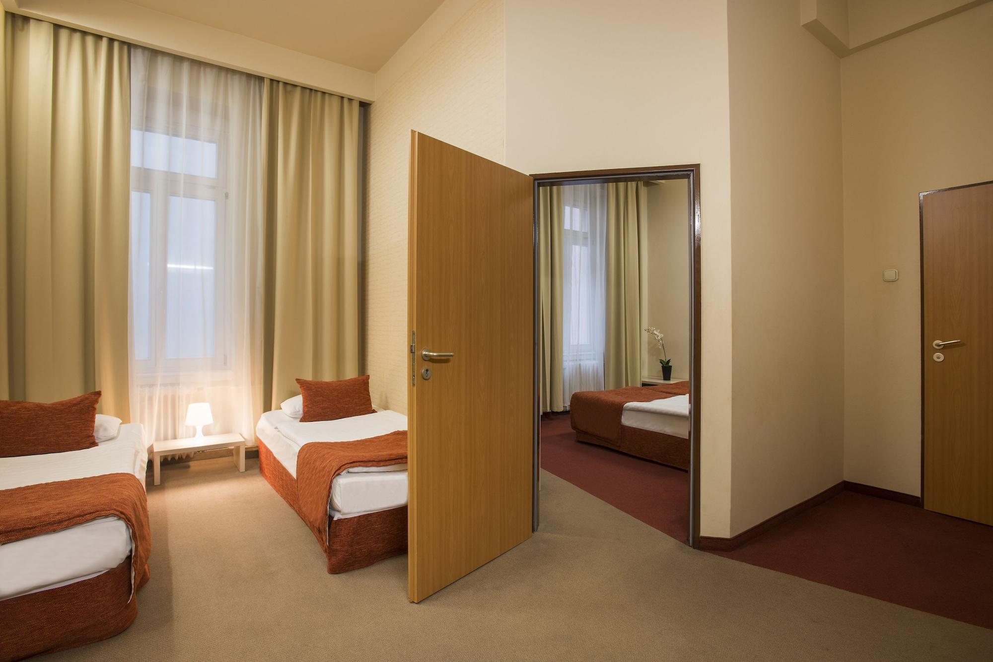 Hotel Star City Budapest