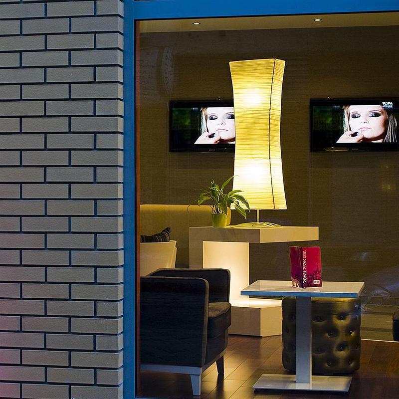 Royal Park Boutique Hotell 4*