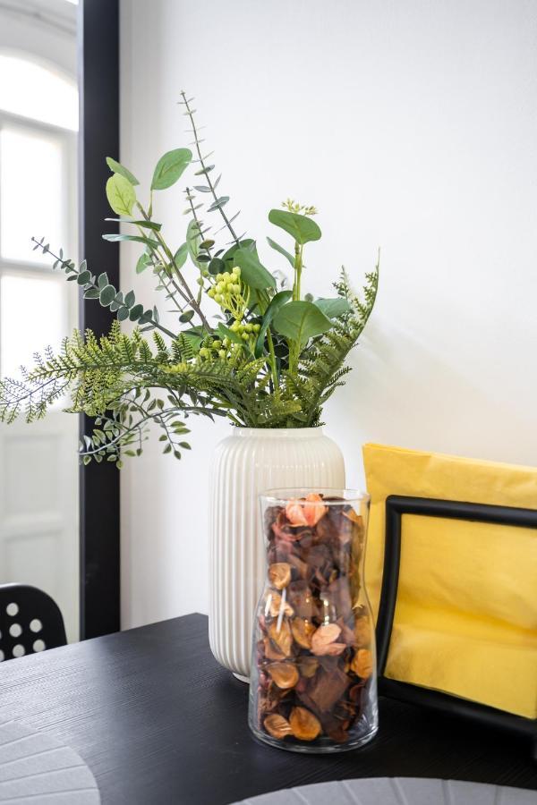 Bpr White Peony - 2 Bdr Central * Budapest