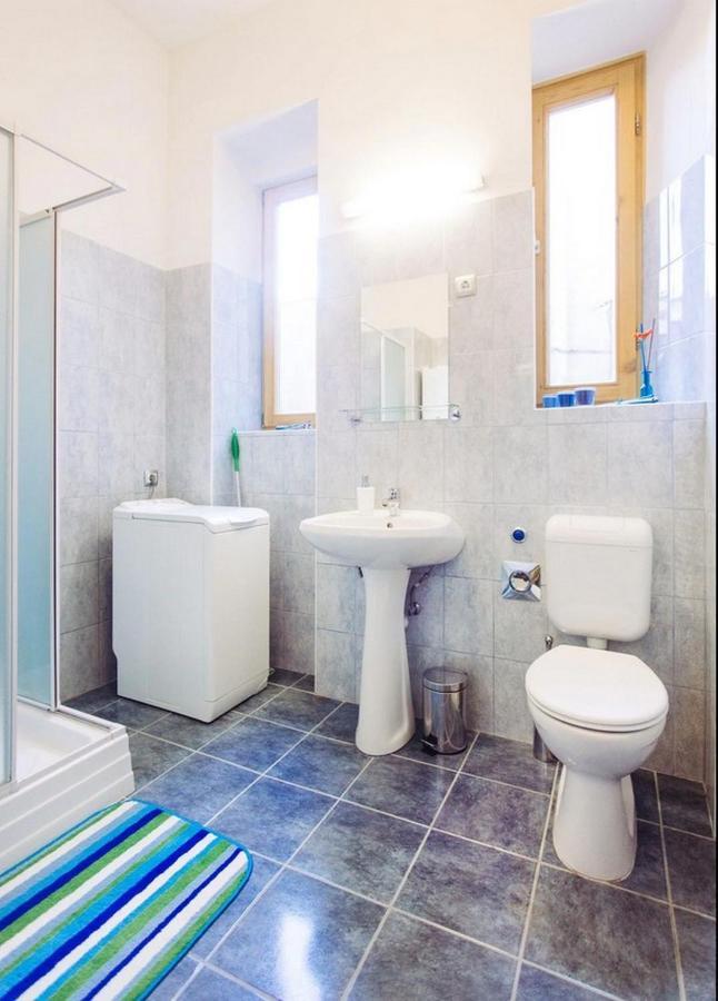 All In 10 Apartment, Bp Downtown Ac * Budapest