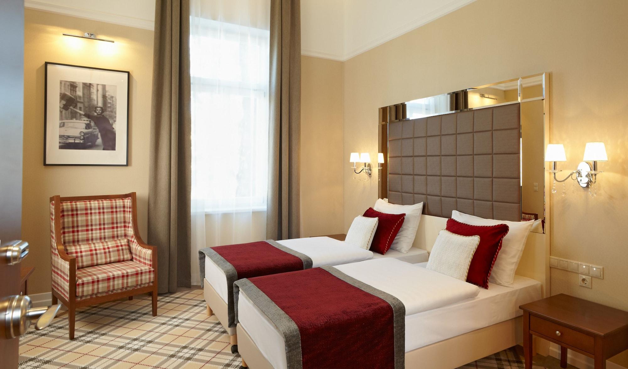 Hotel Mirage Medic 4*