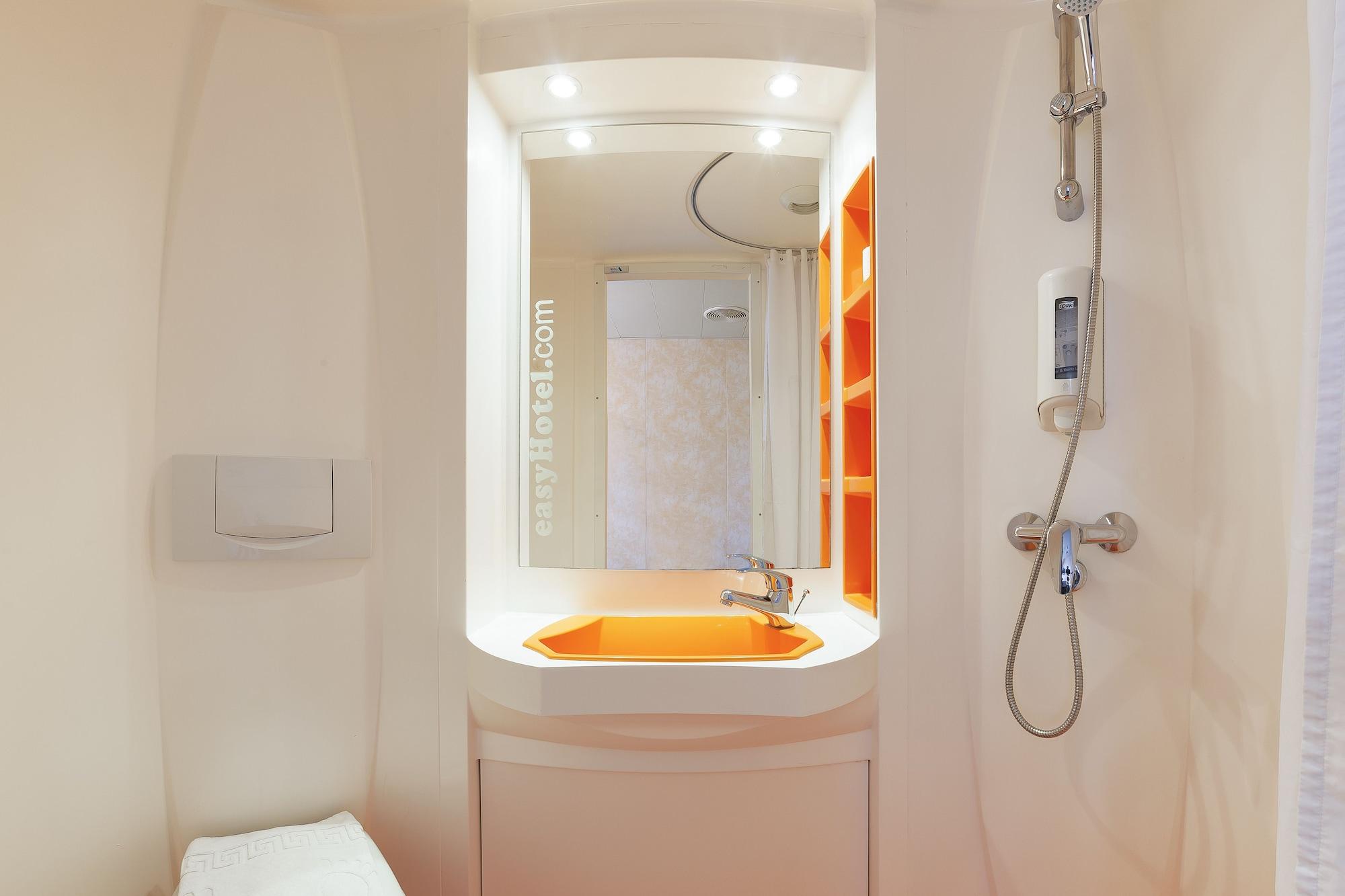 Hotell Easyhotel Oktogon Budapest